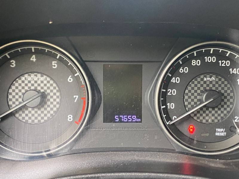 HYUNDAI - HB20 - 2019/2020 - Branca - R$ 54.800,00