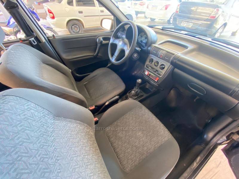 CHEVROLET - CLASSIC - 2006/2006 - Prata - R$ 15.700,00