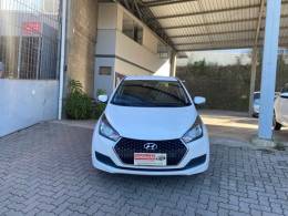 HYUNDAI - HB20S - 2018/2019 - Branca - R$ 66.800,00