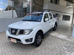 NISSAN - FRONTIER - 2014/2015 - Branca - R$ 96.000,00