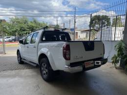 NISSAN - FRONTIER - 2014/2015 - Branca - R$ 96.000,00