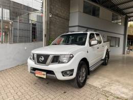 NISSAN - FRONTIER - 2012/2013 - Branca - R$ 99.900,00