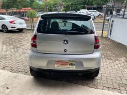 VOLKSWAGEN - FOX - 2007/2008 - Prata - R$ 25.300,00