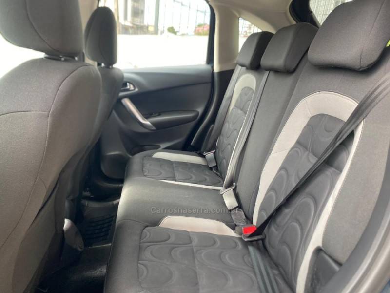 CITROËN - C3 - 2013/2014 - Azul - R$ 37.900,00