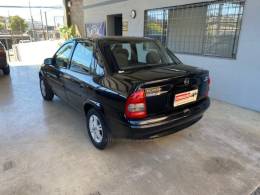 CHEVROLET - CLASSIC - 2006/2006 - Prata - R$ 15.700,00