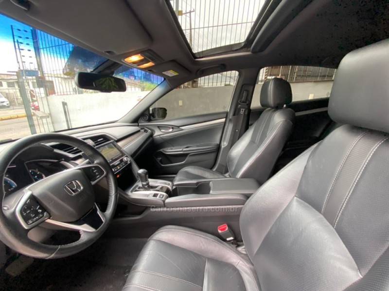 HONDA - CIVIC - 2017/2017 - Branca - Sob Consulta