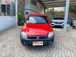 FIAT - STRADA - 2015/2016 - Vermelha - R$ 49.900,00