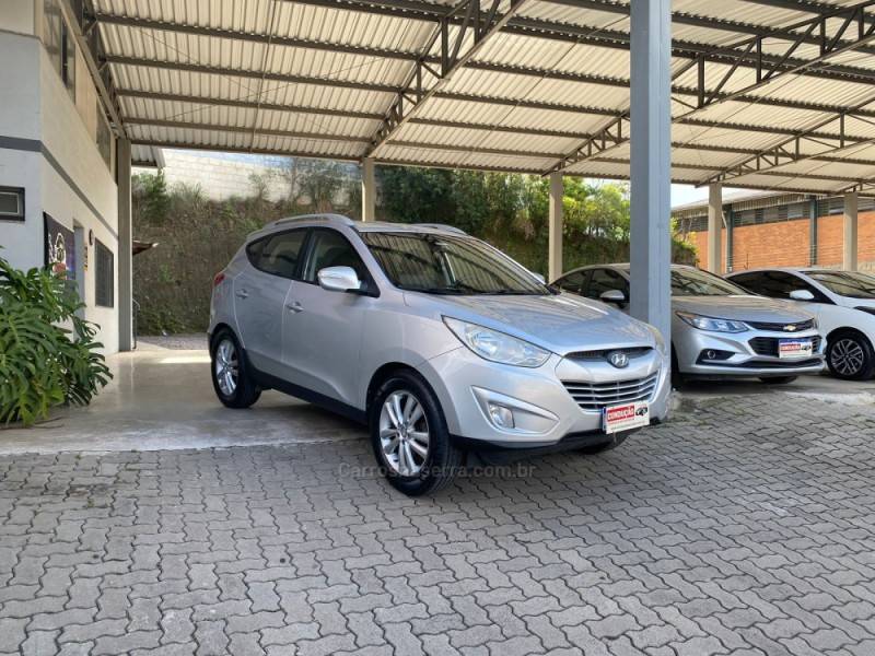 HYUNDAI - IX35 - 2012/2013 - Prata - R$ 69.800,00