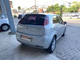FIAT - PUNTO - 2011/2012 - Prata - R$ 32.600,00