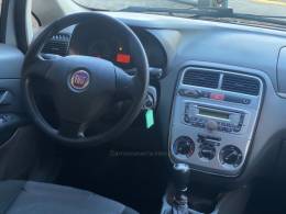 FIAT - PUNTO - 2011/2012 - Prata - R$ 32.600,00