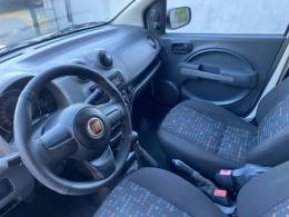 FIAT - UNO - 2012/2013 - Branca - R$ 29.990,00