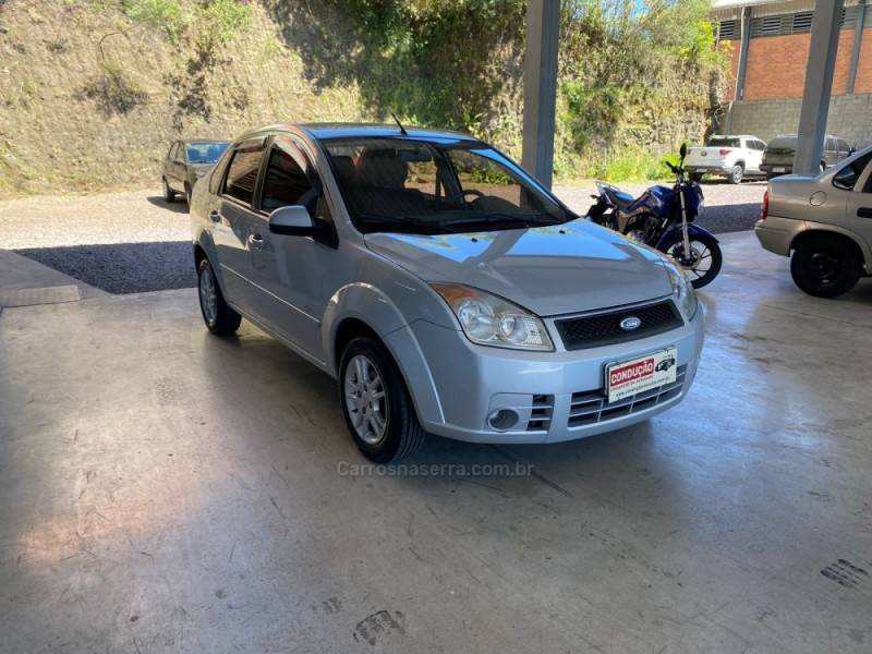 FORD - FIESTA - 2010/2010 - Prata - R$ 28.300,00