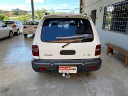 KIA MOTORS - SPORTAGE - 2002/2004 - Branca - R$ 28.500,00