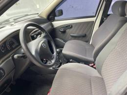 FIAT - PALIO - 2003/2004 - Branca - R$ 18.990,00