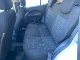 FIAT - UNO - 2012/2013 - Branca - R$ 29.990,00