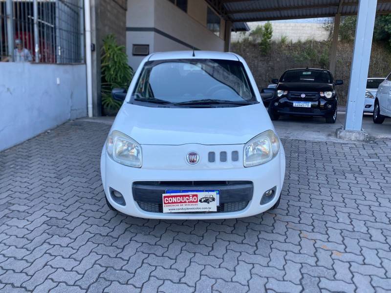 FIAT - UNO - 2012/2013 - Branca - R$ 29.990,00