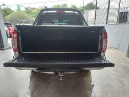 NISSAN - FRONTIER - 2011/2012 - Prata - R$ 88.000,00