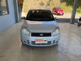 FORD - FIESTA - 2010/2010 - Prata - R$ 28.300,00