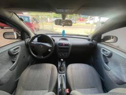 CHEVROLET - CORSA - 2010/2011 - Prata - R$ 29.900,00