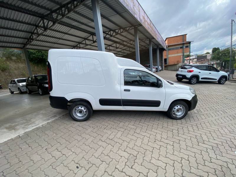 FIAT - FIORINO - 2022/2023 - Branca - R$ 82.990,00