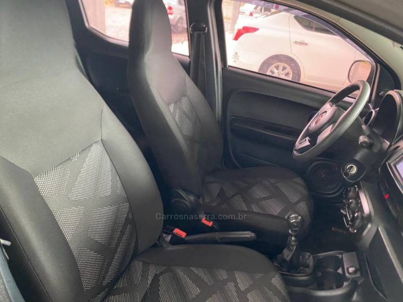 FIAT - MOBI - 2019/2020 - Preta - R$ 45.800,00