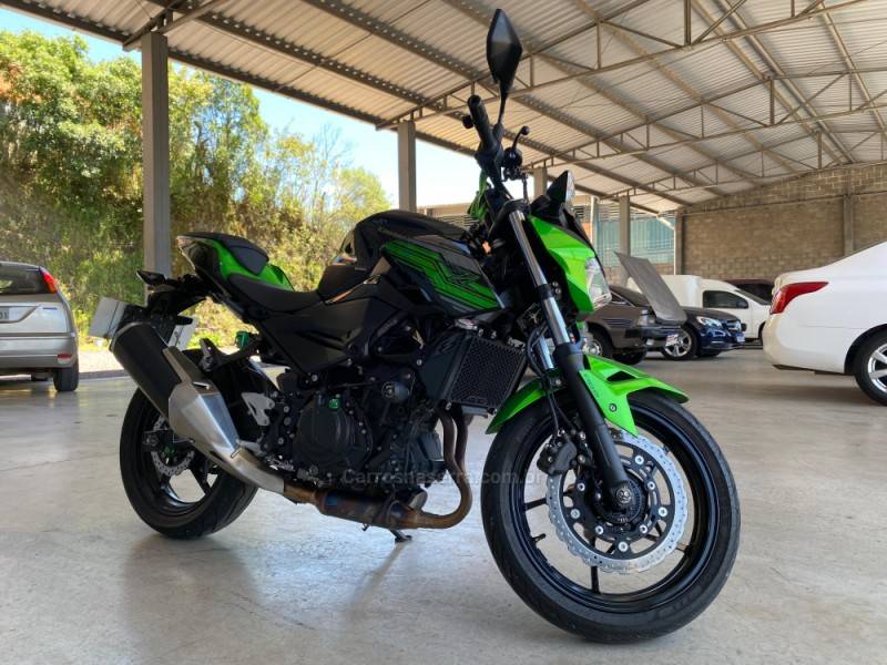 KAWASAKI - Z400 - 2019/2020 - Verde - R$ 28.000,00