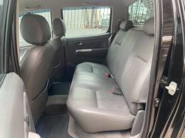 TOYOTA - HILUX - 2013/2013 - Preta - R$ 135.000,00