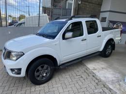 NISSAN - FRONTIER - 2014/2015 - Branca - R$ 96.000,00