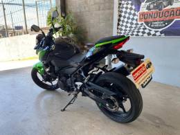 KAWASAKI - Z400 - 2019/2020 - Verde - R$ 28.000,00