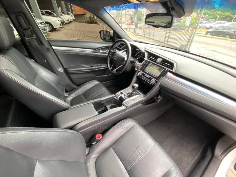 HONDA - CIVIC - 2017/2017 - Branca - Sob Consulta