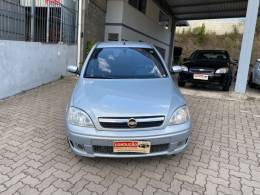 CHEVROLET - CORSA - 2011/2012 - Prata - R$ 33.400,00