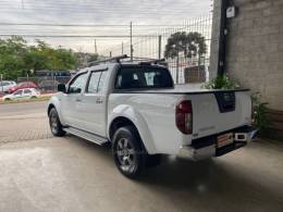 NISSAN - FRONTIER - 2012/2013 - Branca - R$ 99.900,00