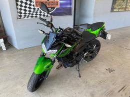 KAWASAKI - Z400 - 2019/2020 - Verde - R$ 28.000,00