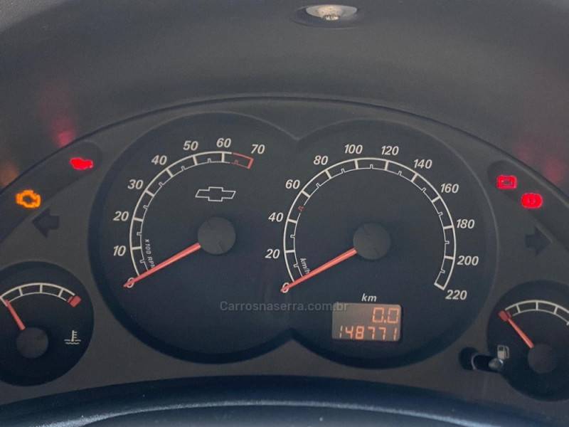 CHEVROLET - CORSA - 2010/2011 - Branca - R$ 29.000,00