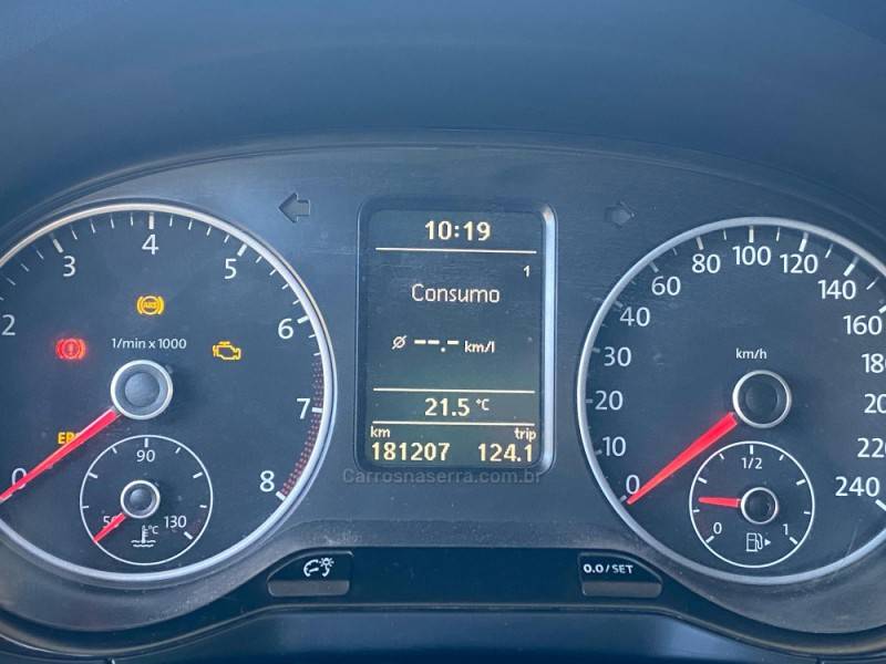 VOLKSWAGEN - CROSSFOX - 2012/2012 - Amarela - Sob Consulta