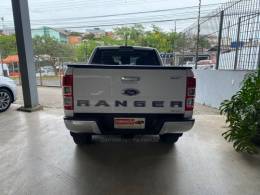 FORD - RANGER - 2020/2021 - Branca - R$ 176.900,00