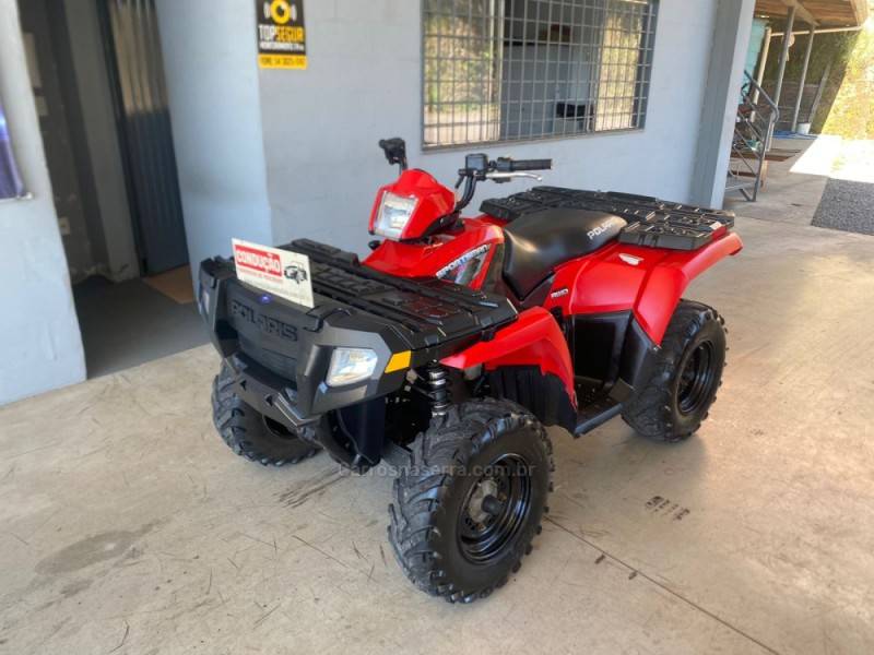 POLARIS - SPORTSMAN - 2011/2011 - Vermelha - R$ 18.900,00