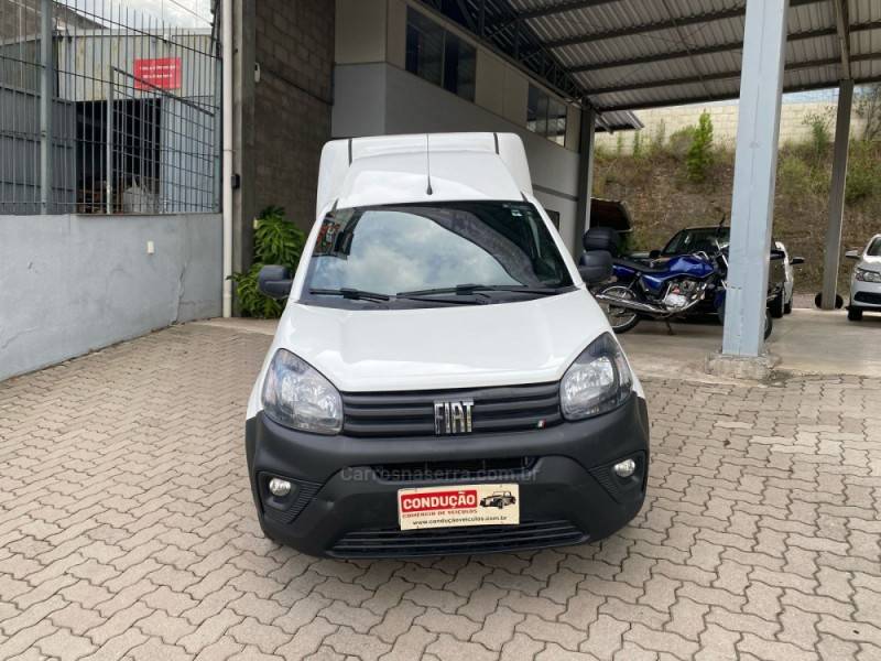 FIAT - FIORINO - 2022/2023 - Branca - R$ 82.990,00